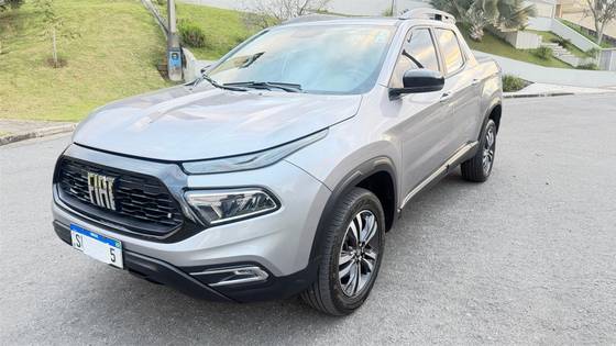 FIAT TORO 1.3 TURBO 270 FLEX FREEDOM AT6 FIAT TORO 1.3 TURBO 270 FLEX FREEDOM AT6